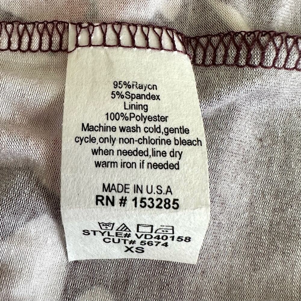 Lux & Co Bernice 2fer Knit Burgundy Tan Stripe Floral Pockets Maxi Dress XS NEW - Picture 12 of 13